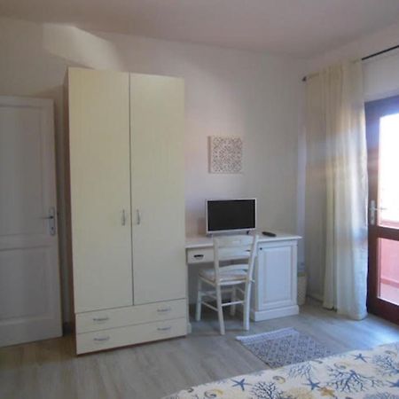 Punto Zero Rooms San Teodoro  Exterior foto