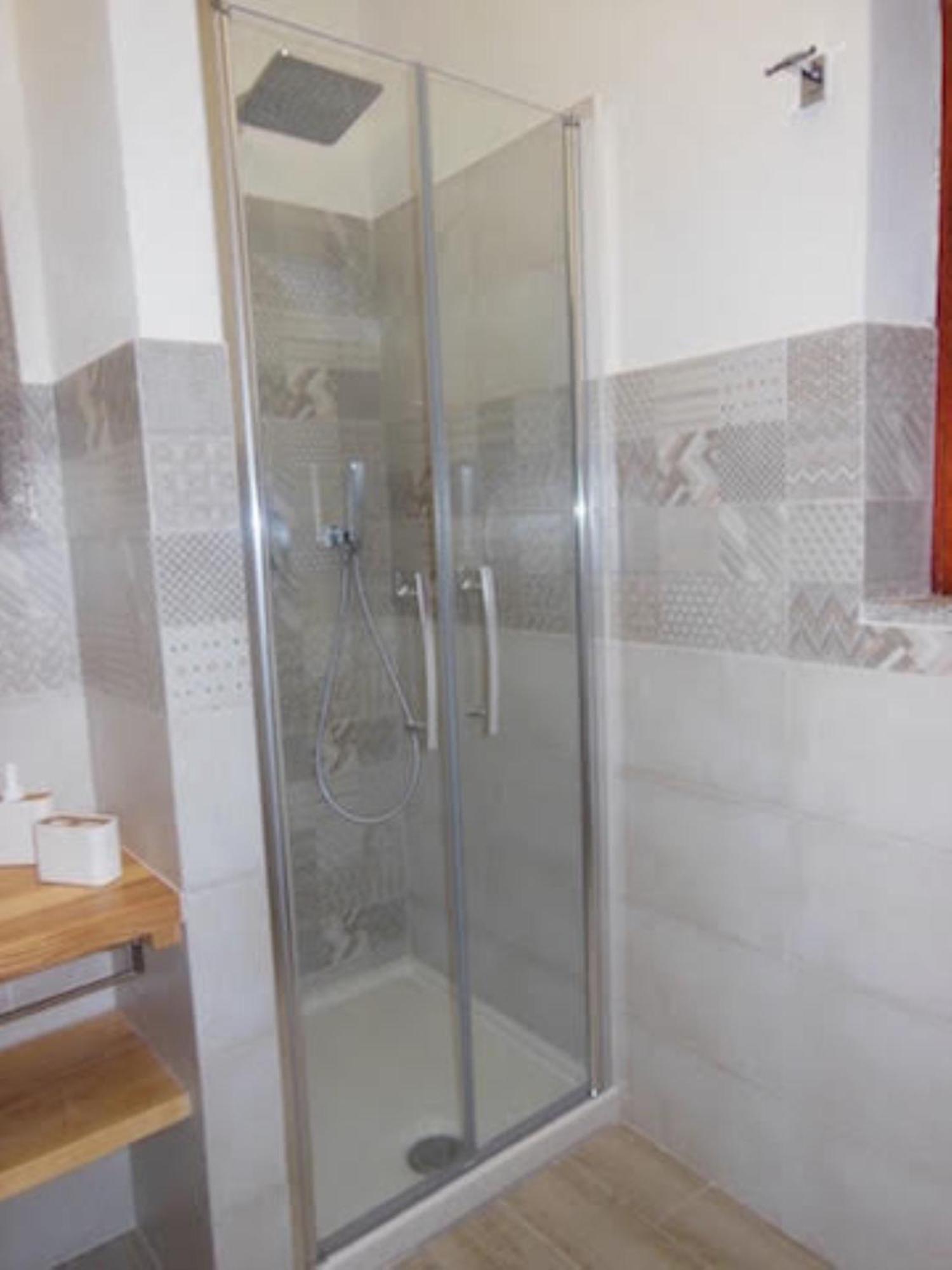 Punto Zero Rooms San Teodoro  Exterior foto
